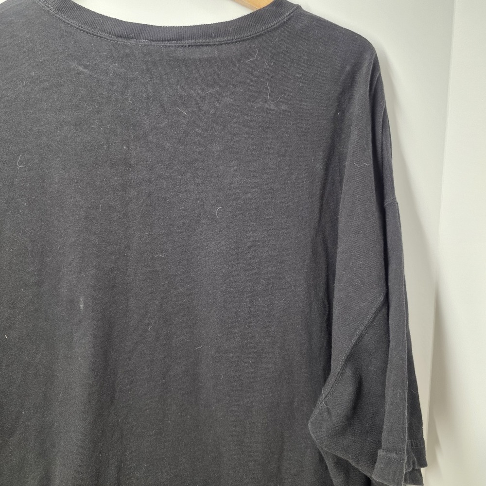 VTG 90s Looney Tunes Sports Hockey Embroidered Black Pocket Shirt Warner Bros XL - Picture 8 of 12
